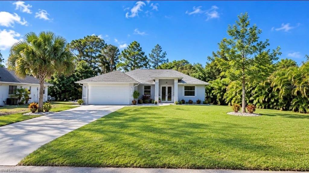 TWIN LAKE ESTATES - Residential