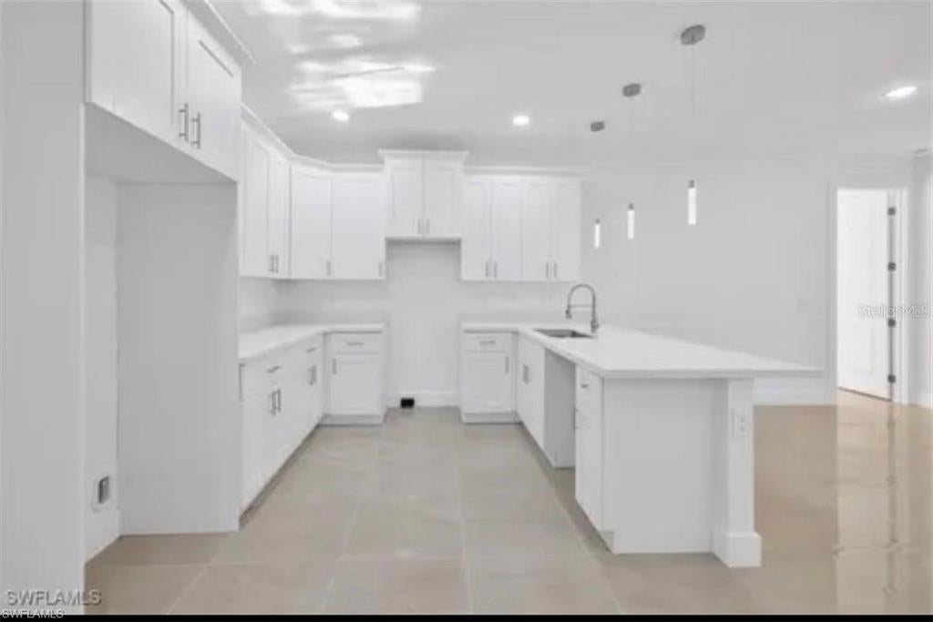 TWIN LAKE ESTATES - Residential
