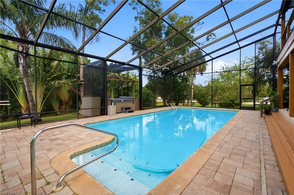 HERITAGE PINES - Residential