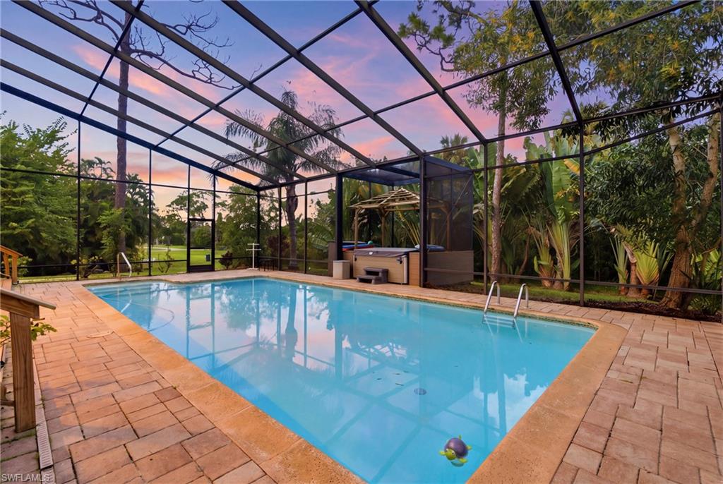 HERITAGE PINES - Residential