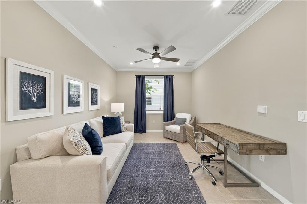 ESPLANADE - Residential