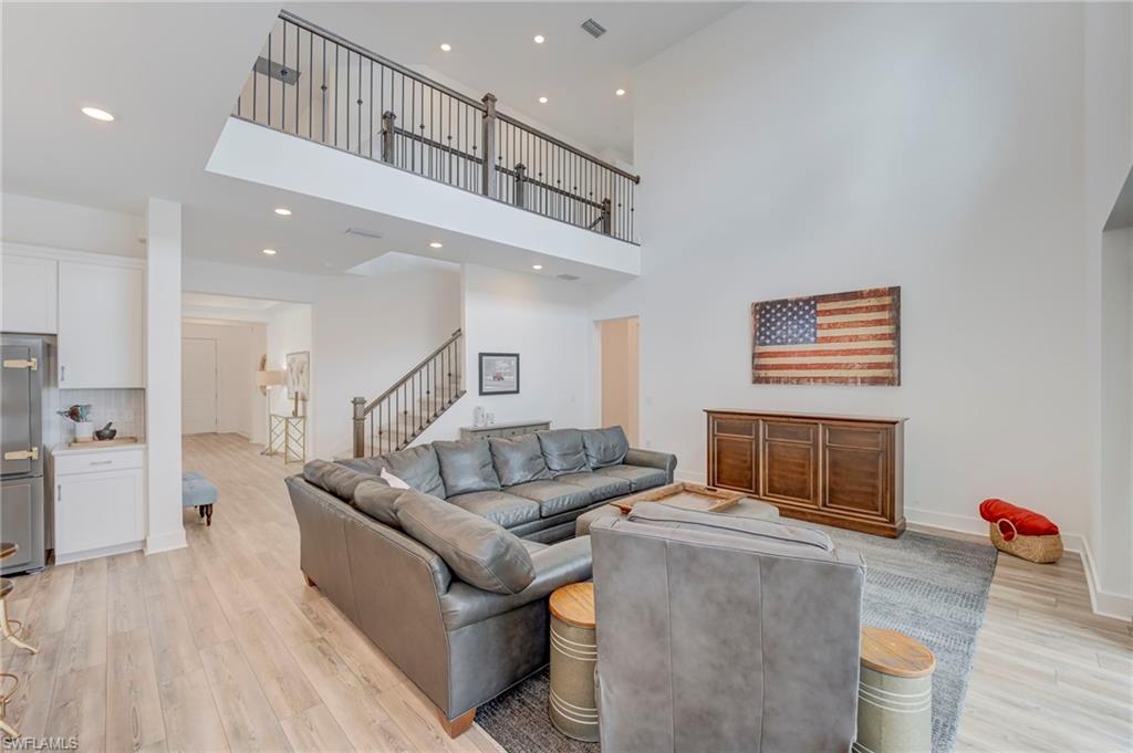 AVALON PARK - Residential