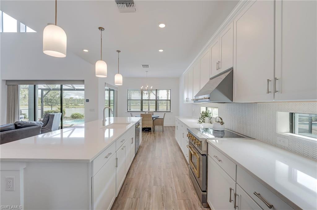 AVALON PARK - Residential