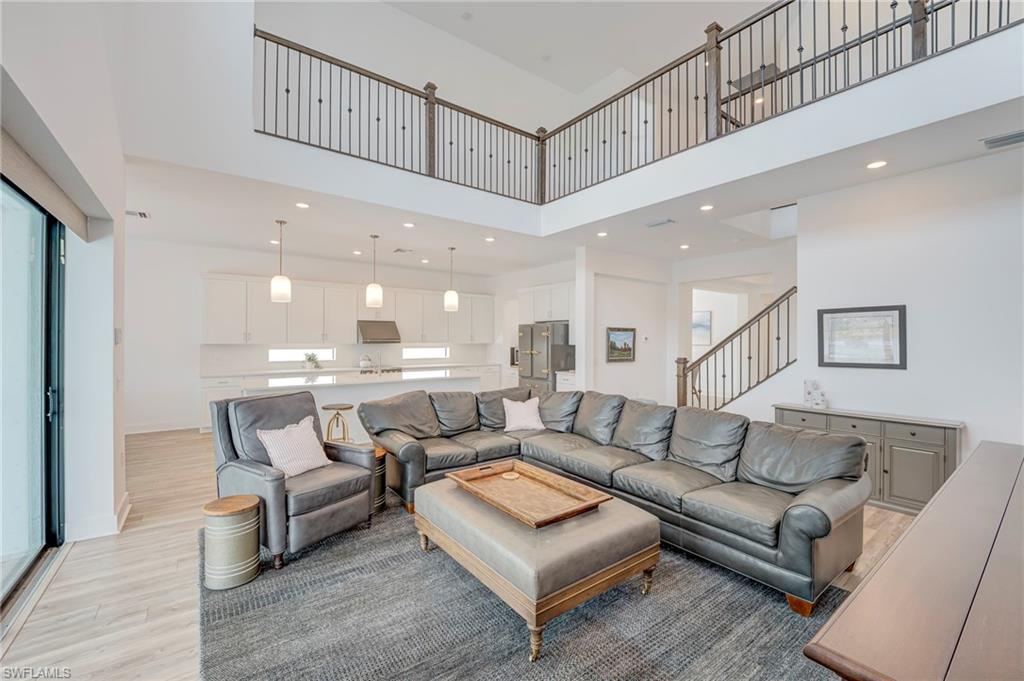 AVALON PARK - Residential
