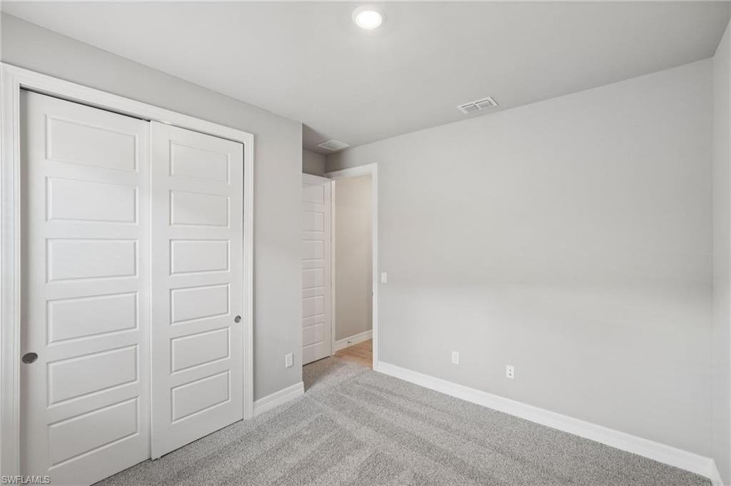 CRESCENT LAKES - Residential