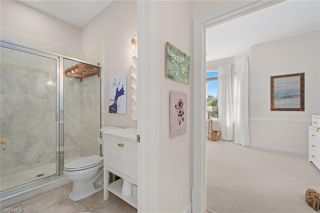 ANCHORS AWEIGH - Residential