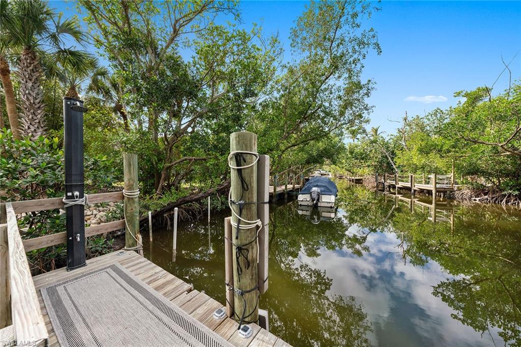 ANCHORS AWEIGH - Residential