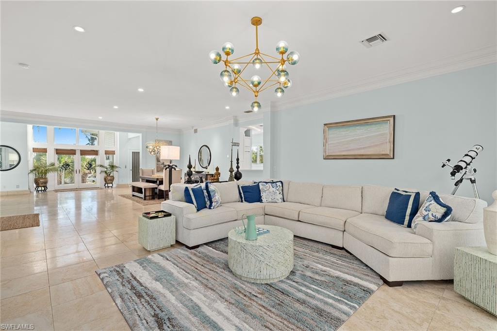 ANCHORS AWEIGH - Residential