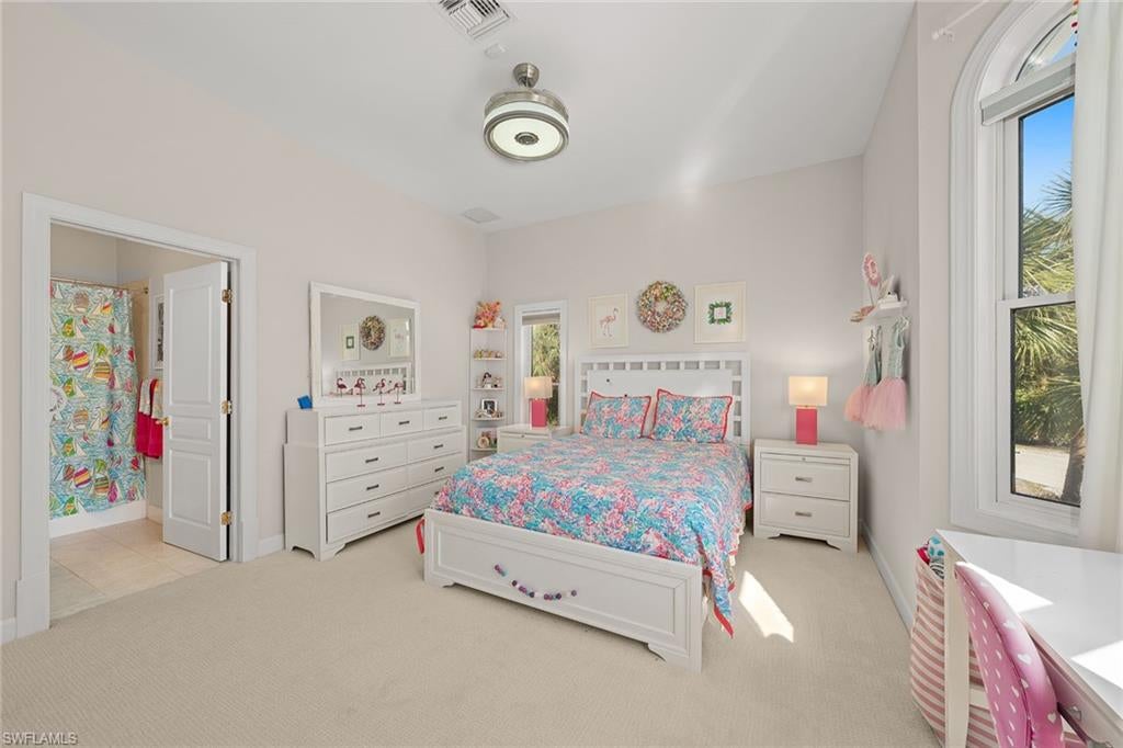 ANCHORS AWEIGH - Residential