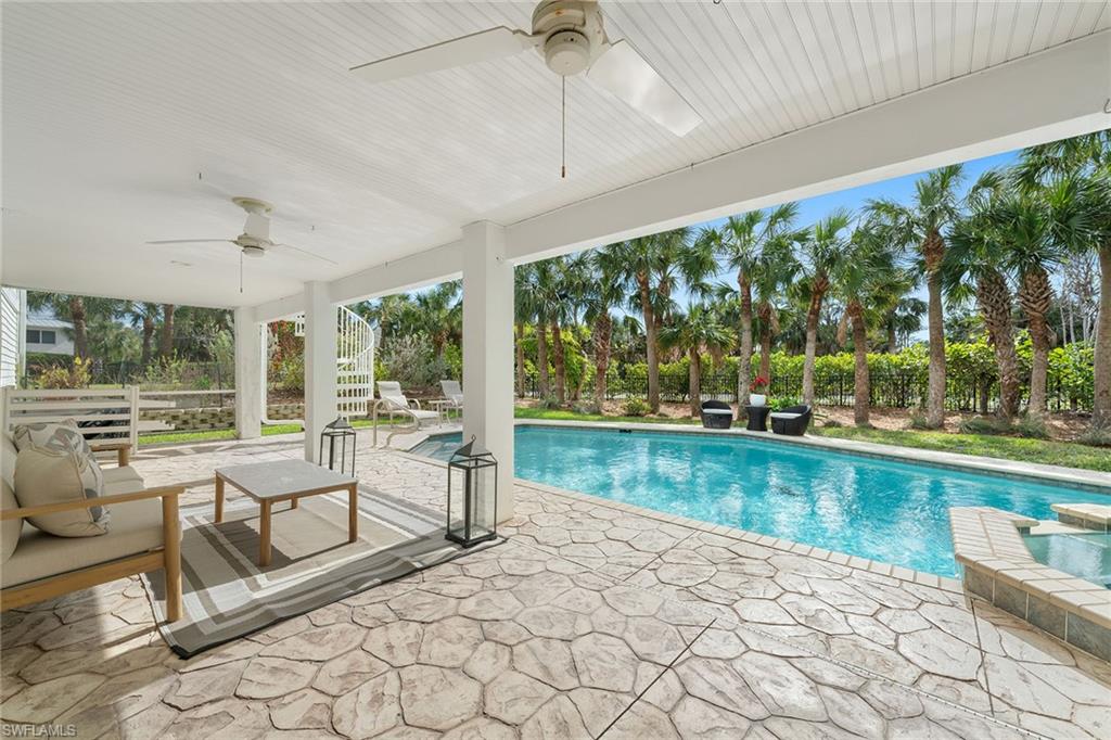 ANCHORS AWEIGH - Residential