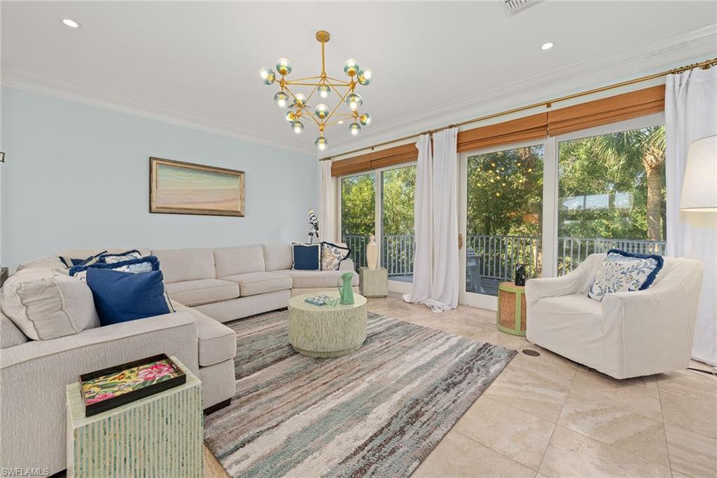 ANCHORS AWEIGH - Residential