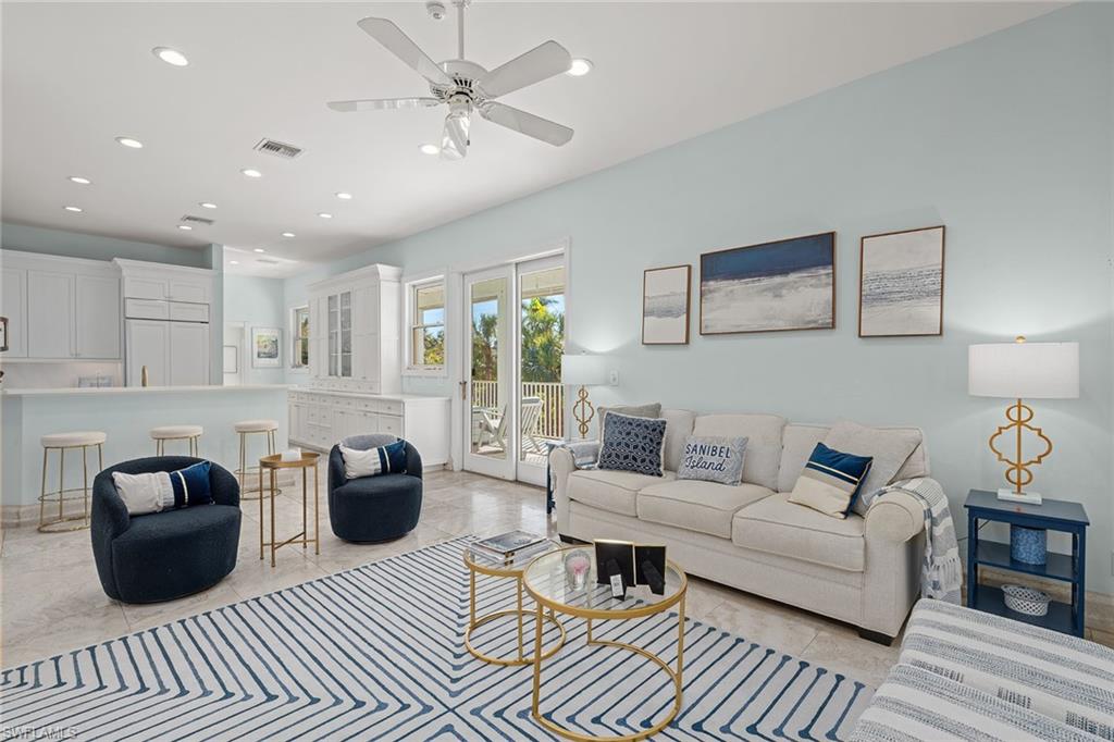 ANCHORS AWEIGH - Residential