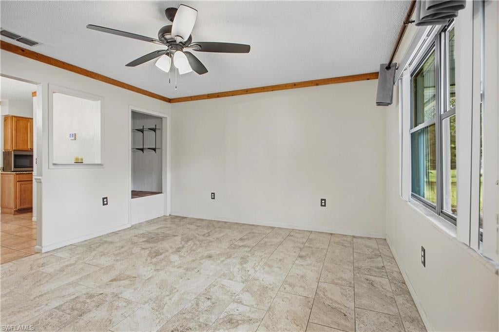 QUAIL RUN CONDO - Residential