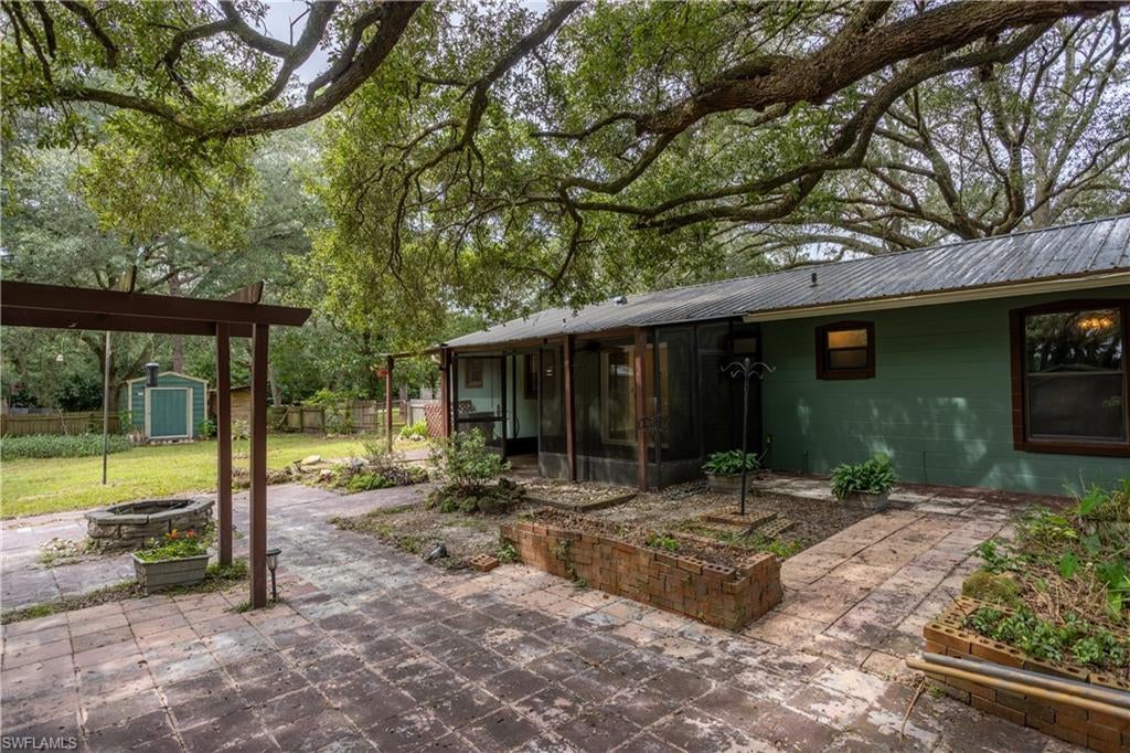 QUAIL RUN CONDO - Residential