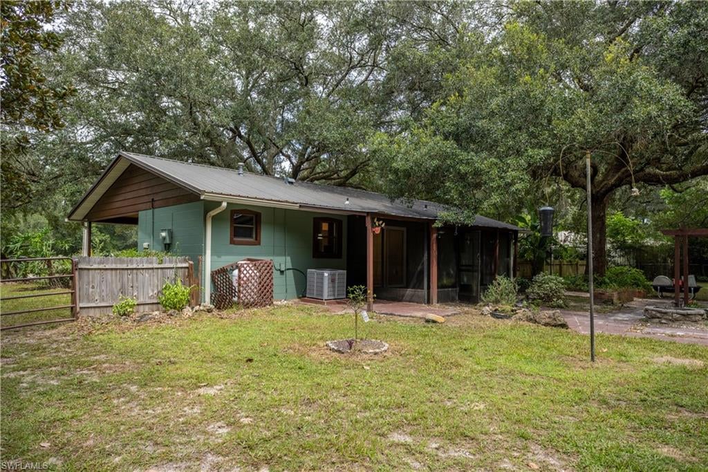 QUAIL RUN CONDO - Residential