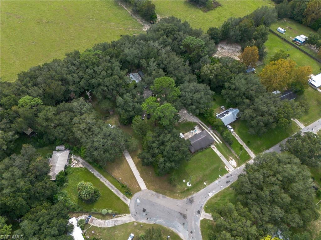 QUAIL RUN CONDO - Residential