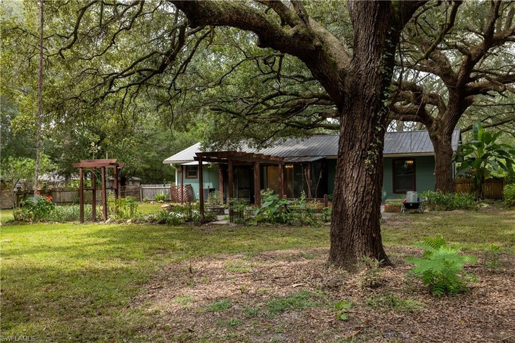 QUAIL RUN CONDO - Residential