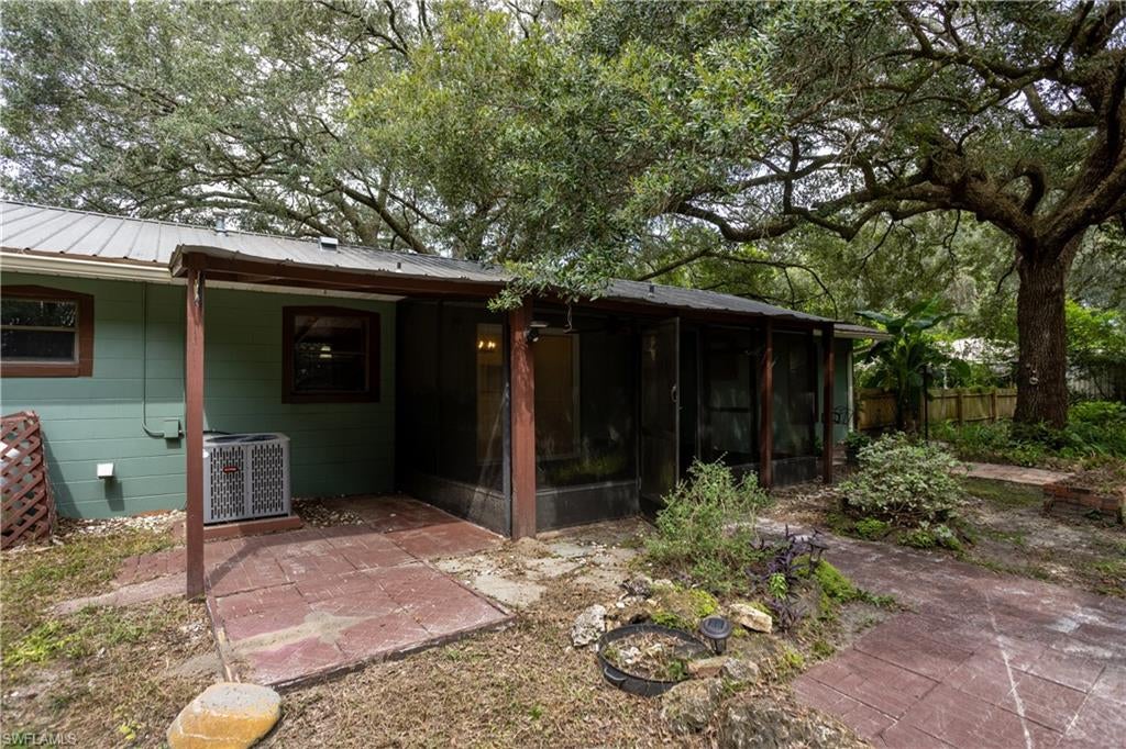 QUAIL RUN CONDO - Residential