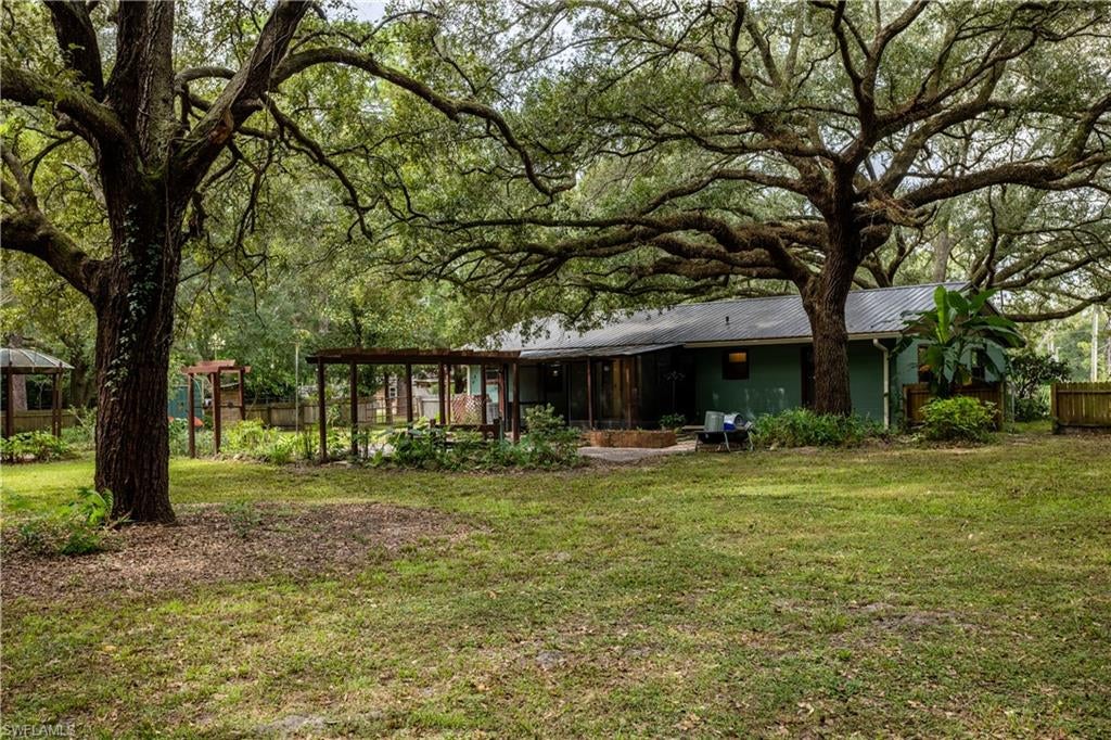 QUAIL RUN CONDO - Residential