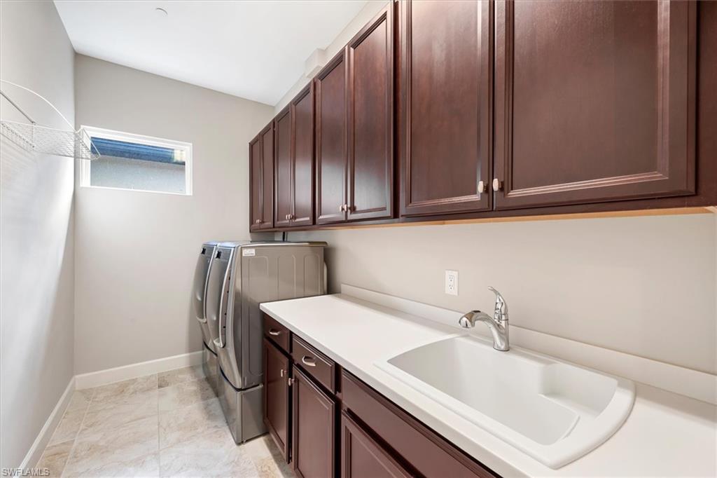 PEBBLE POINTE - Residential