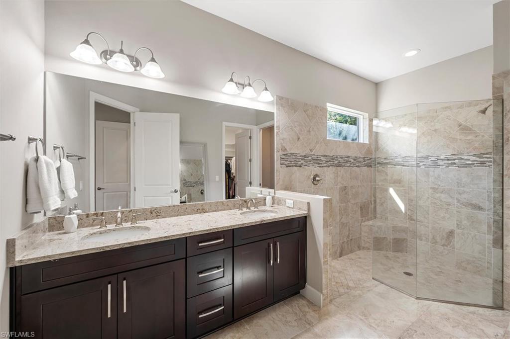 PEBBLE POINTE - Residential
