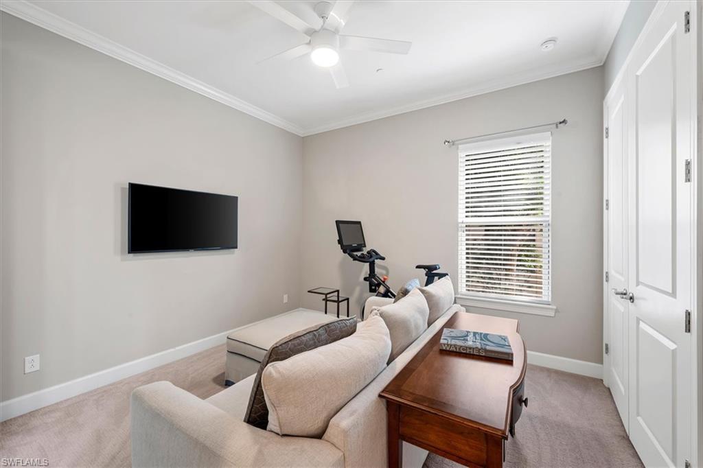 PEBBLE POINTE - Residential