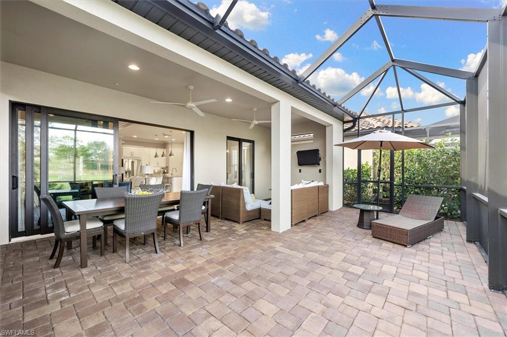 PEBBLE POINTE - Residential