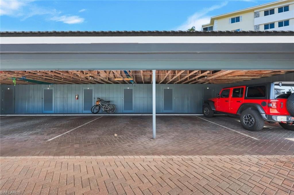 HARBORSIDE GARDENS - Residential Lease