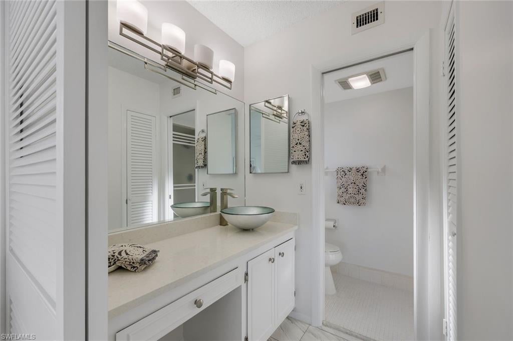 HARBORSIDE GARDENS - Residential Lease