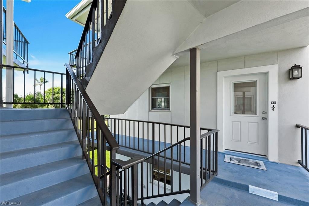 HARBORSIDE GARDENS - Residential Lease