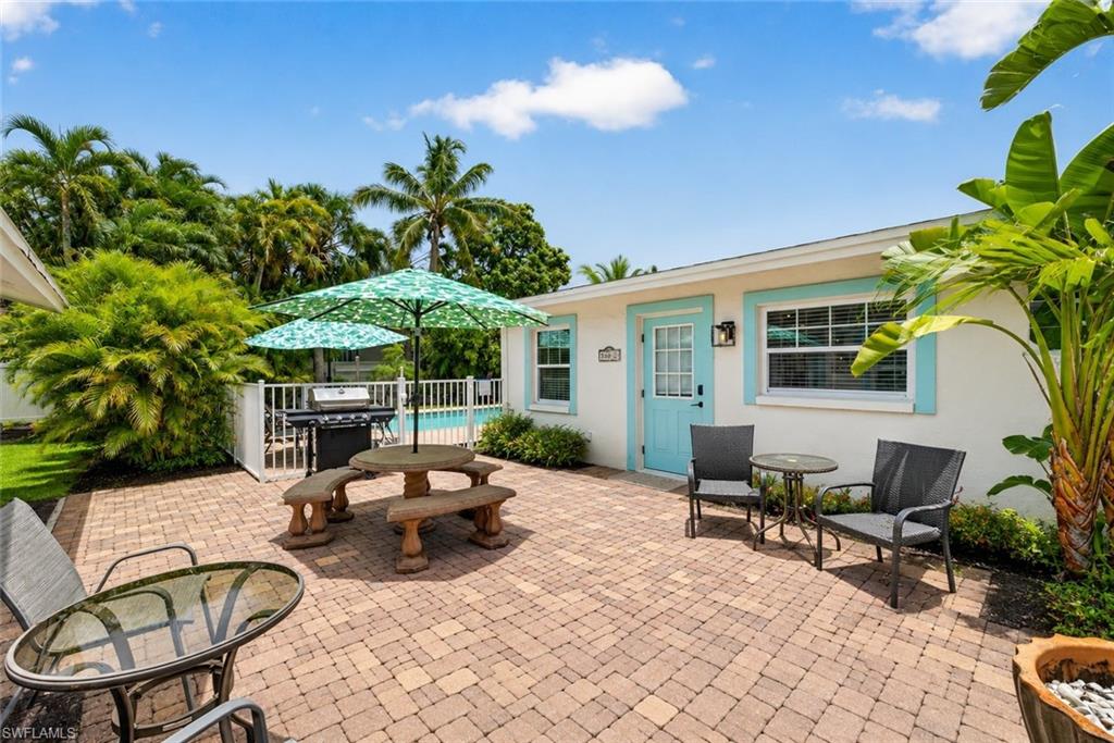 NAPLES PARK - Residential Income