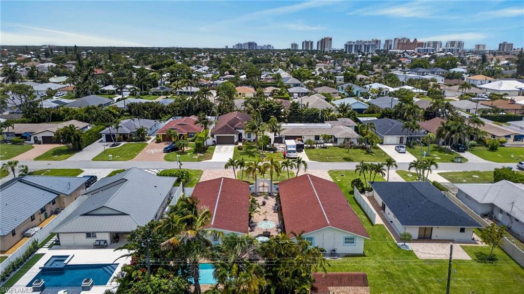 NAPLES PARK - Residential Income