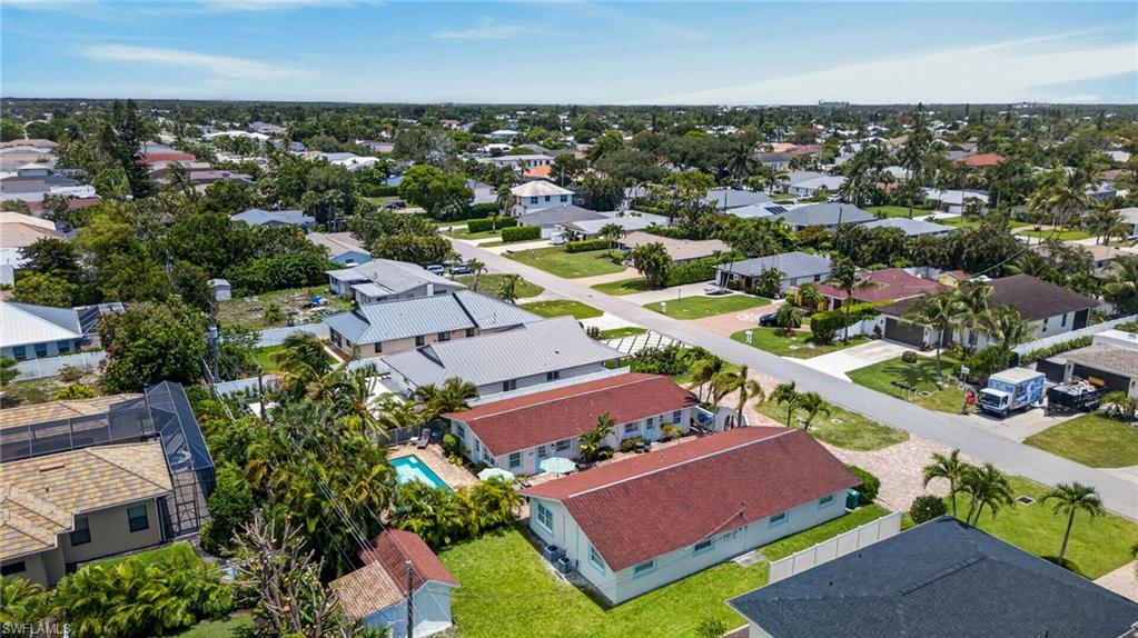 NAPLES PARK - Residential Income