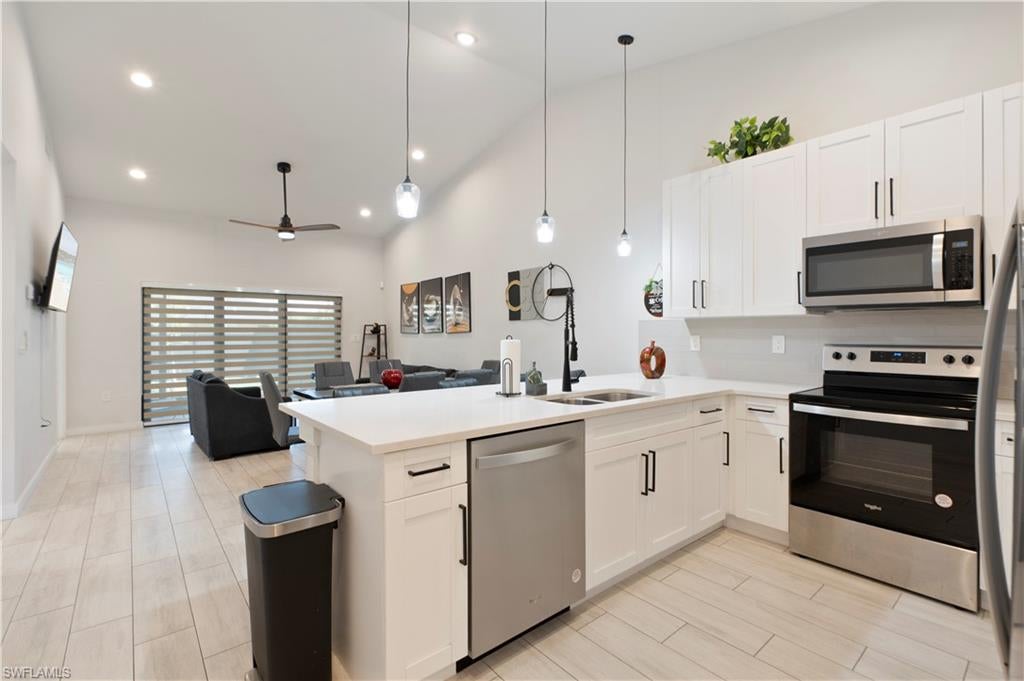 CAPE CORAL - Residential Income