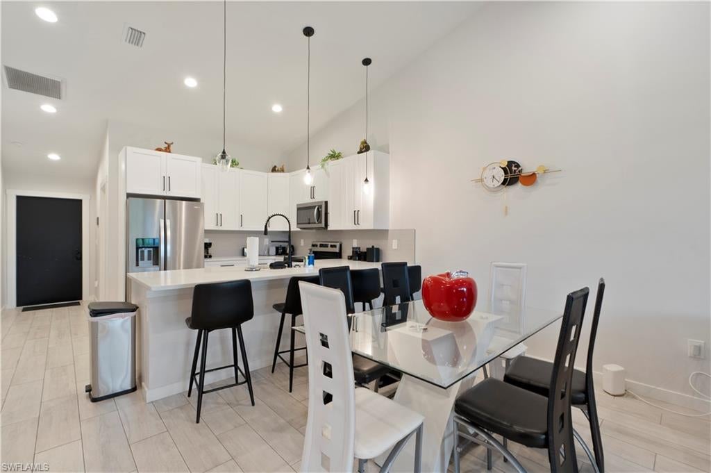 CAPE CORAL - Residential Income