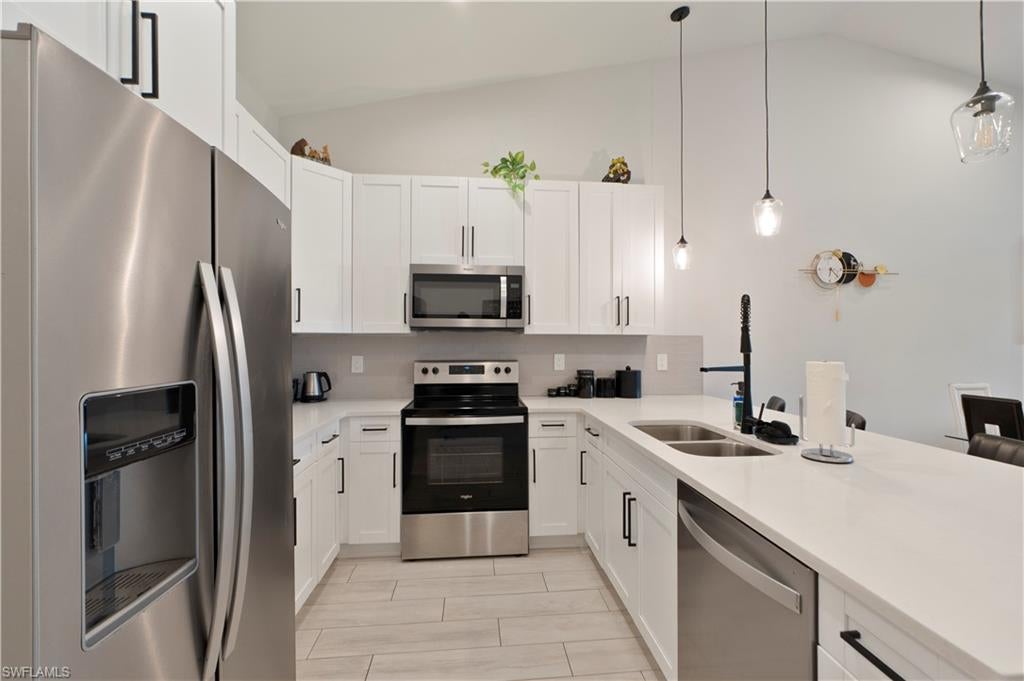CAPE CORAL - Residential Income