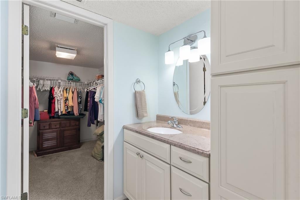 CYPRESS CONDO - Residential