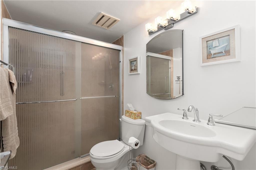 CYPRESS CONDO - Residential