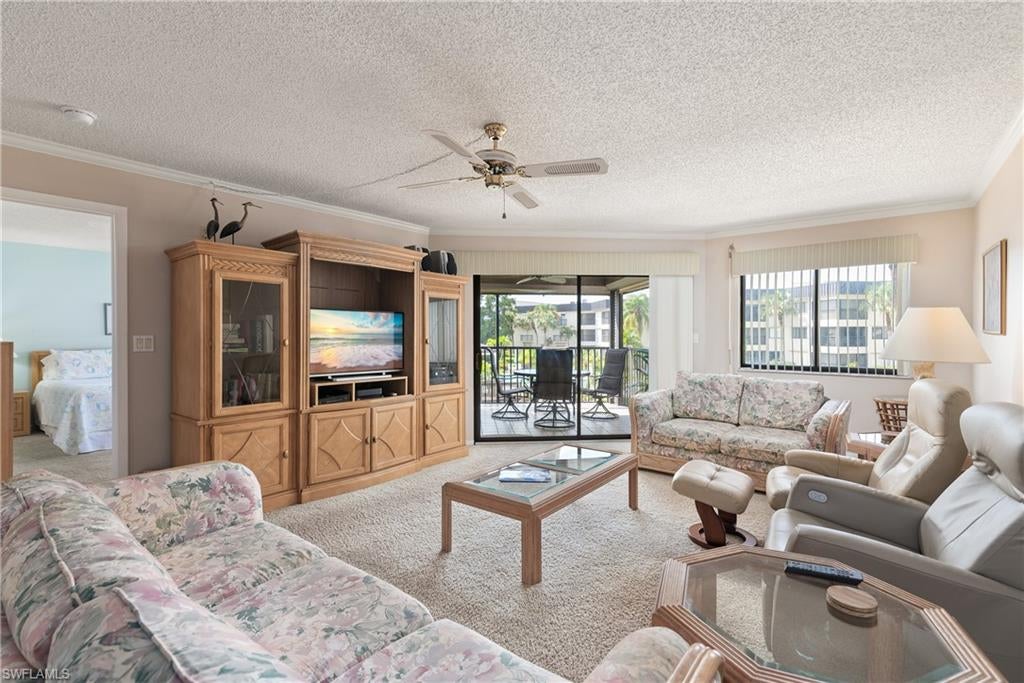CYPRESS CONDO - Residential