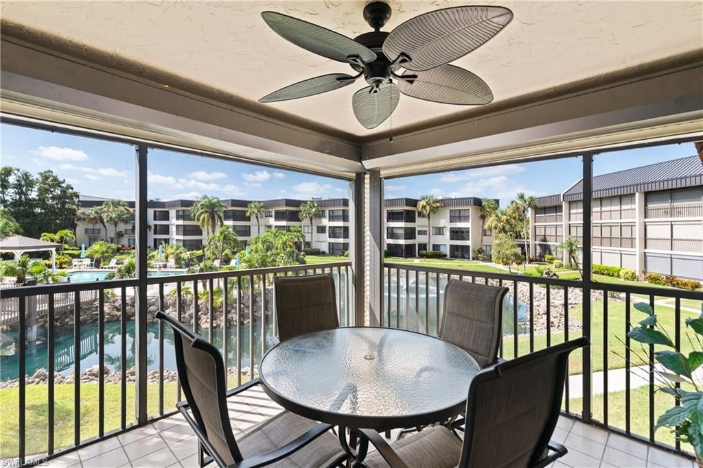 CYPRESS CONDO - Residential
