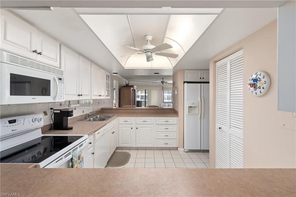CYPRESS CONDO - Residential