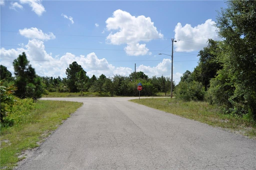 LEHIGH ACRES - Land