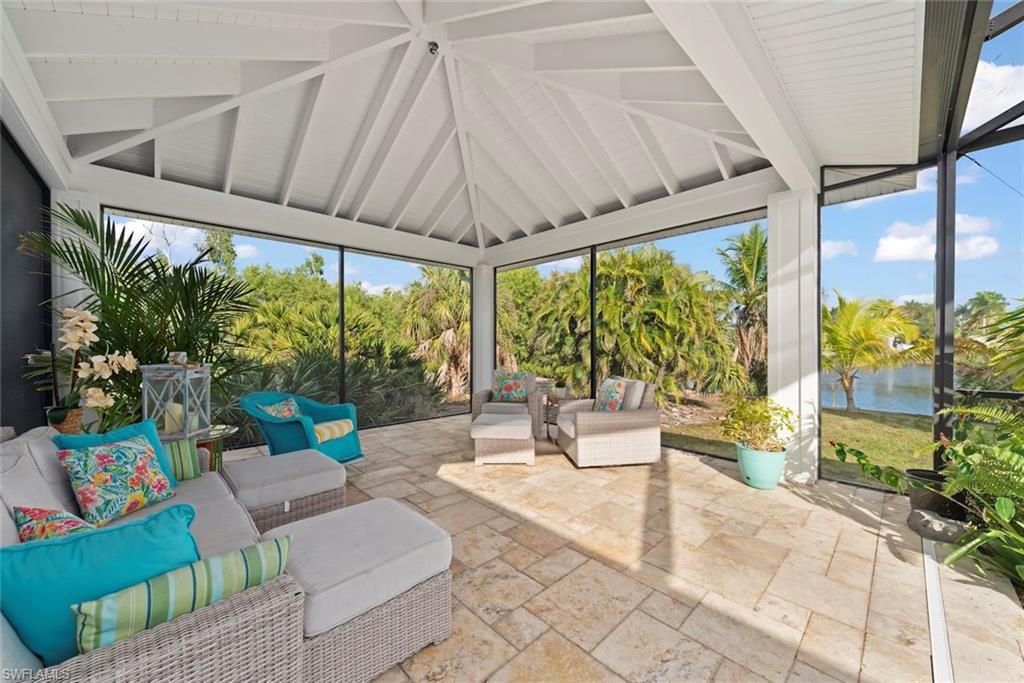 CHARLOTTE SHORES - Residential