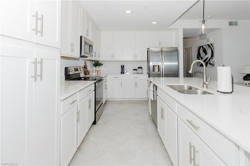 THE NATIONAL GOLF & COUNTRY CLUB AT AVE MARIA - Residential Lease