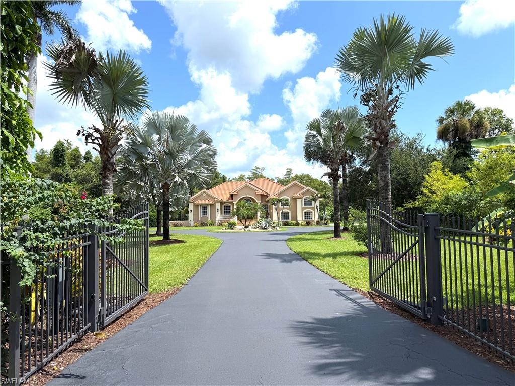 GOLDEN GATE ESTATES - Residential