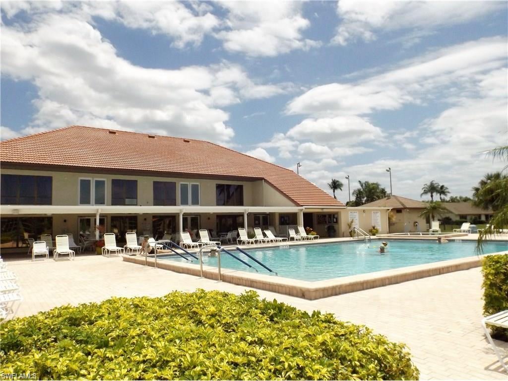 TERRACE - Residential Lease