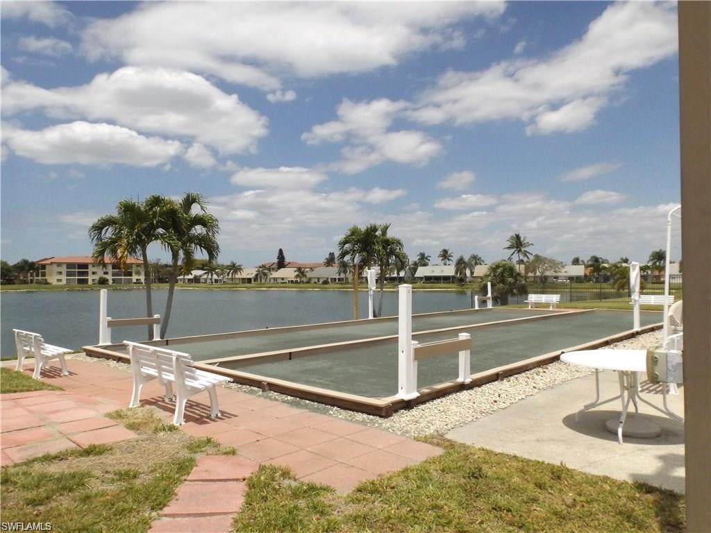TERRACE - Residential Lease