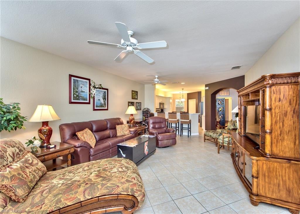 SABAL PALM - Residential