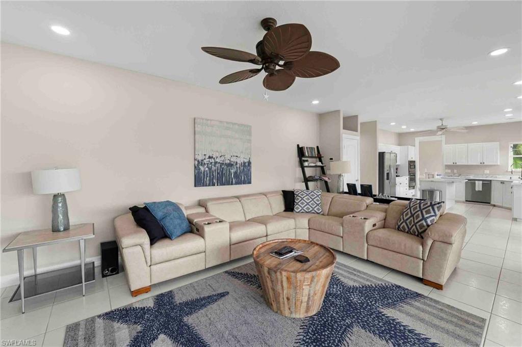 MARCO ISLAND - Residential