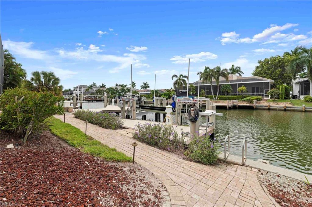 MARCO ISLAND - Residential